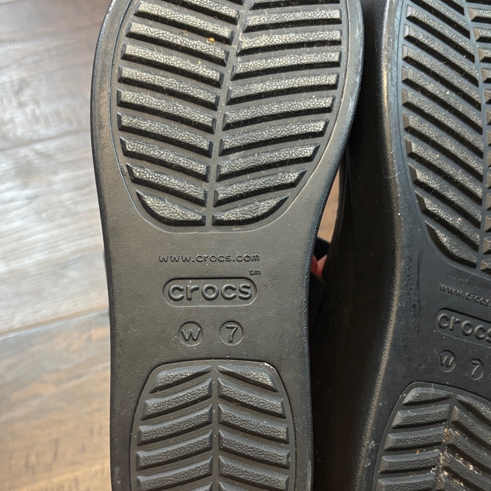 CROCS literide Brooklyn double strap mid wedge black womens size 7 - Picture 7 of 8